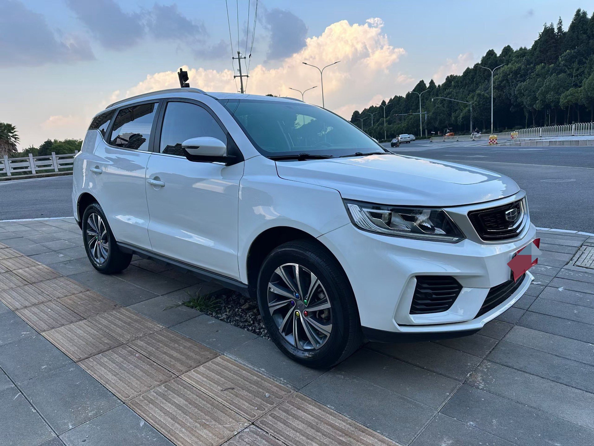 GEELY Vision X6 2021 #2 GEELY Vision X6 2021 car image #2