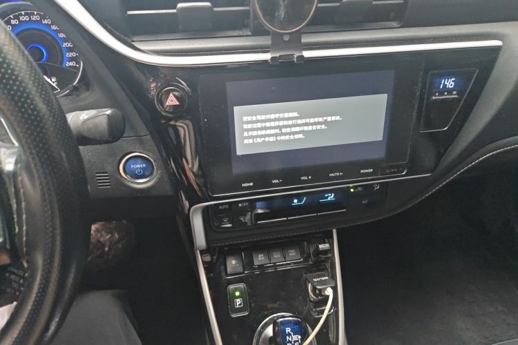 Toyota Corolla 2019 #13 Toyota Corolla 2019 car image #13