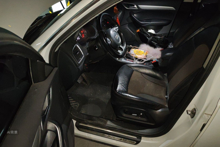 Audi Q3 2017 immagine di auto #18