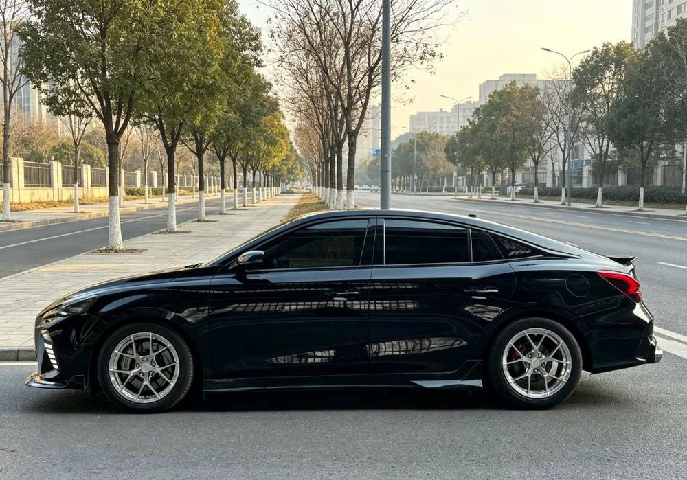 MG 5 Scorpio 2022 car image #3