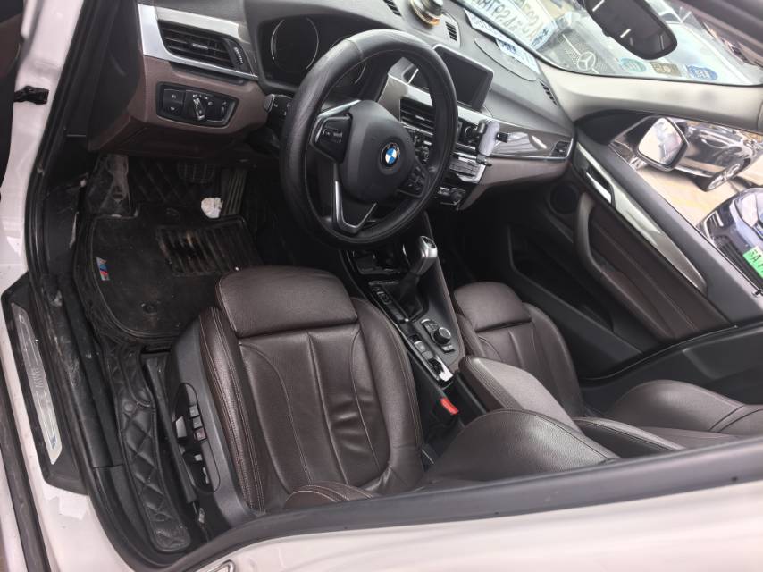 BMW X1 2019 car image #3