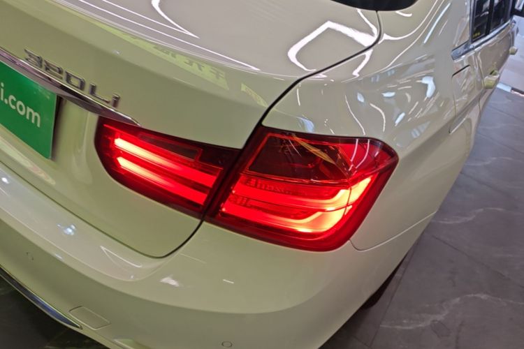 BMW 3 Series 2015 #8 BMW 3 Series 2015 car image #8