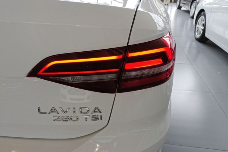 Volkswagen Lavida 2021 #8 Volkswagen Lavida 2021 car image #8