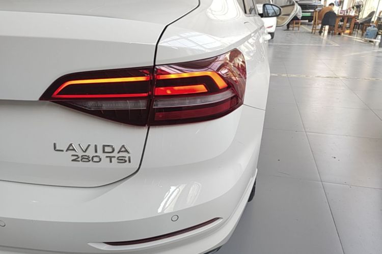 Volkswagen Lavida 2021 #8 Volkswagen Lavida 2021 car image #8