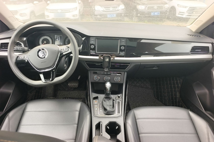 Volkswagen Lavida 2020 car image #10