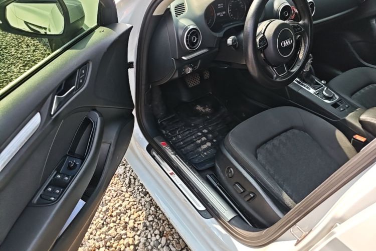 Audi A3 2016 image de voiture #16