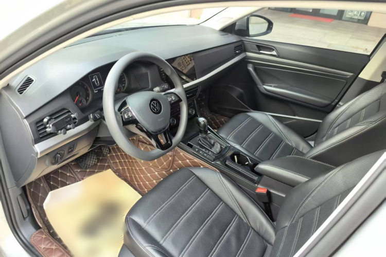 Volkswagen Lavida 2021 car image #11