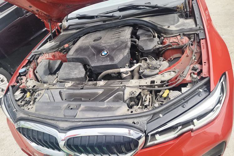 BMW 3 Series 2022 صورة سيارة #22