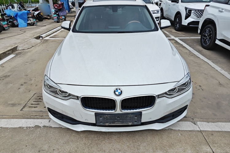 BMW 3 Series 2016 immagine di auto #3