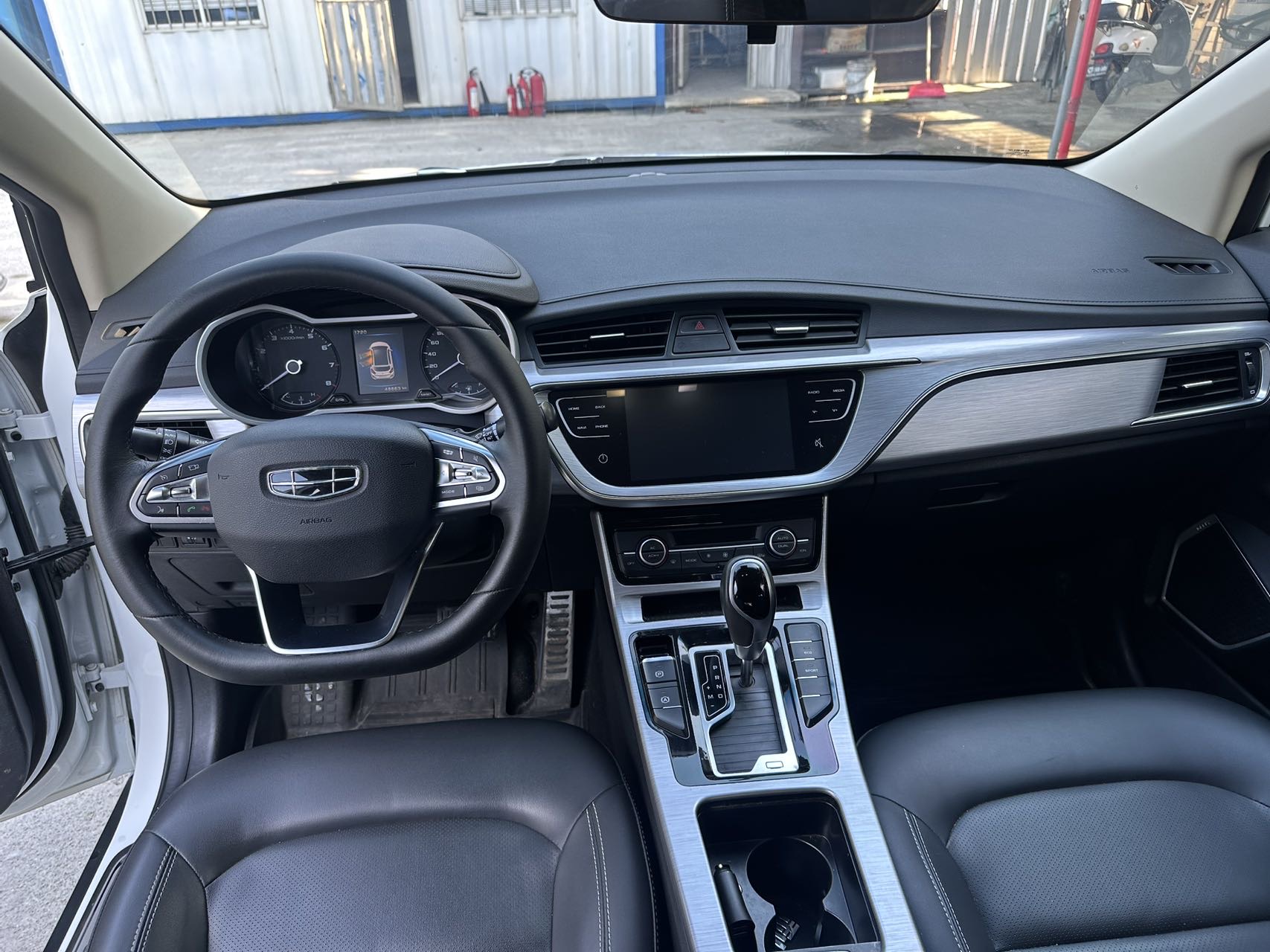 GEELY Emgrand GS 2019 car image #6
