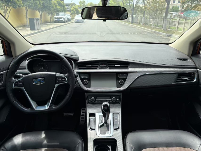 GEELY Emgrand GS 2016 car image #6
