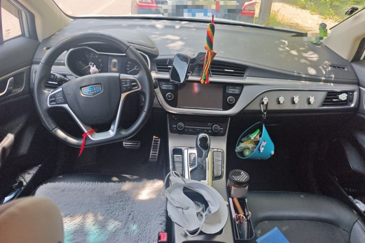 GEELY Emgrand GS 2017 car image #7