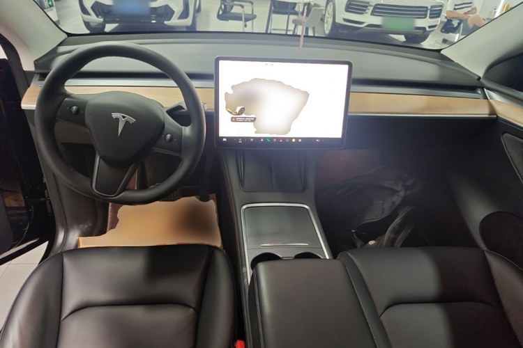 Tesla Model Y 2022 #10 Tesla Model Y 2022 car image #10