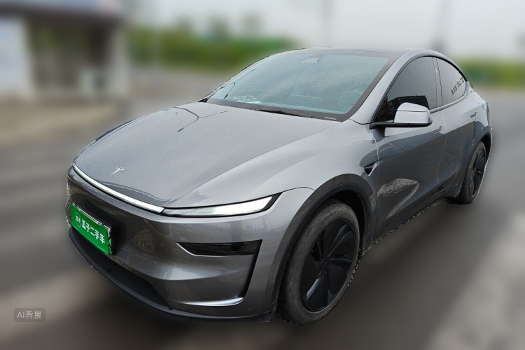 Tesla Model Y 2025 #2 Tesla Model Y 2025 car image #2