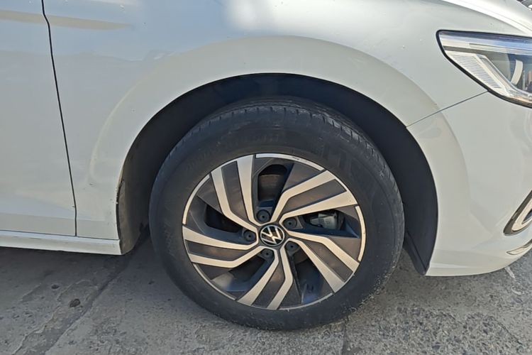 Volkswagen Bora 2024 car image #9