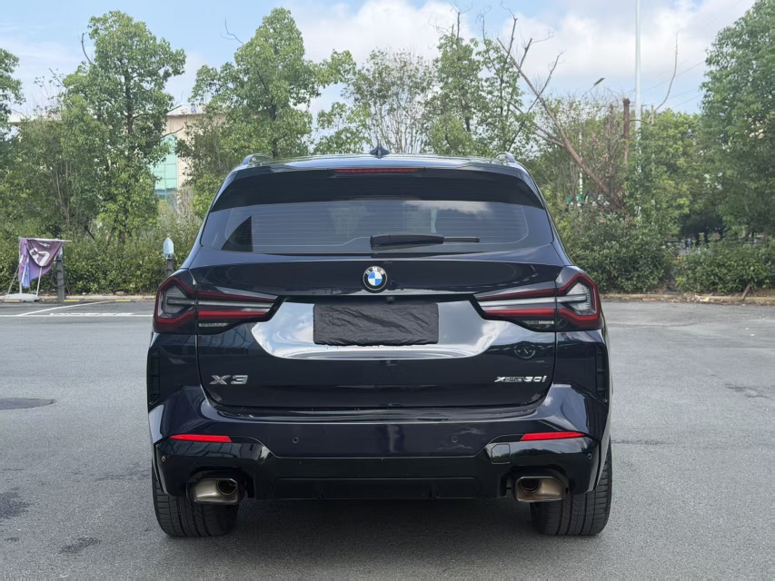 BMW X3 2022 car image #8