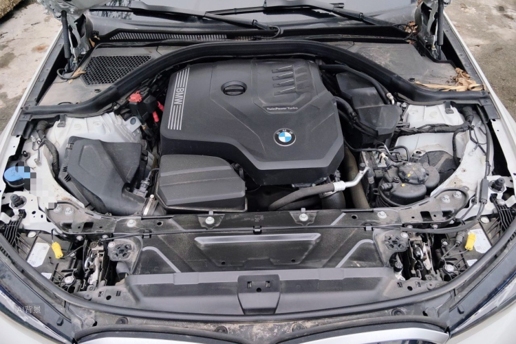 BMW 3 Series 2025 #22 BMW 3 Series 2025 car image #22