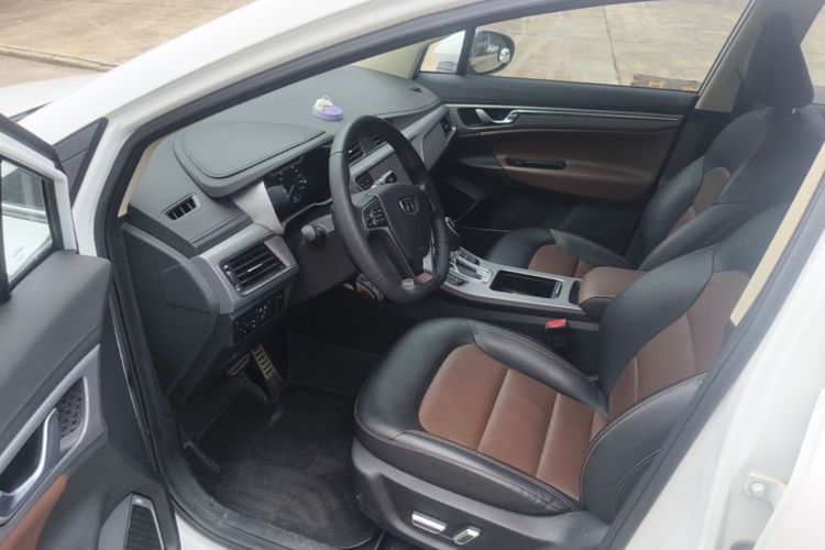 GEELY Emgrand GS 2019 car image #16