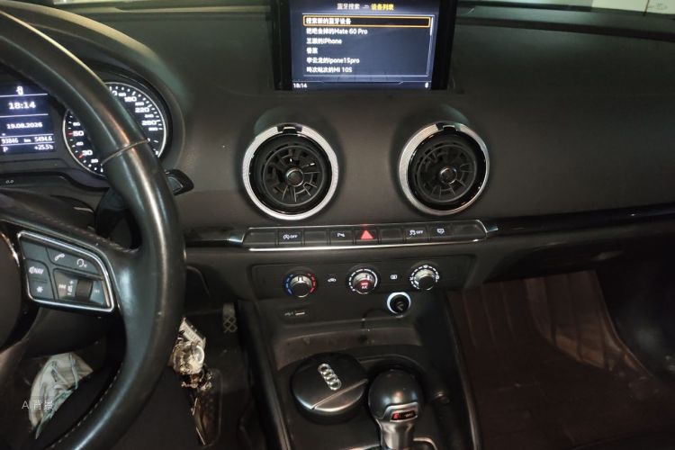Audi A3 2018 car image #15