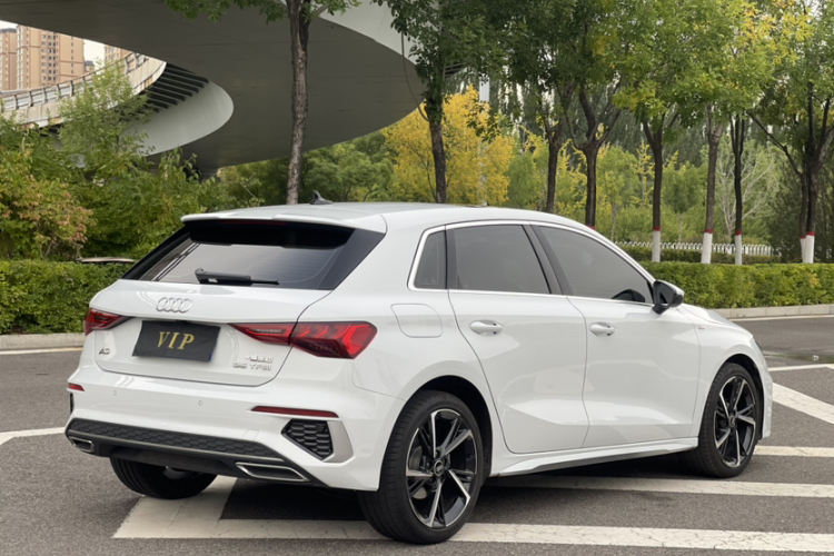 Audi A3 2022 immagine di auto #6