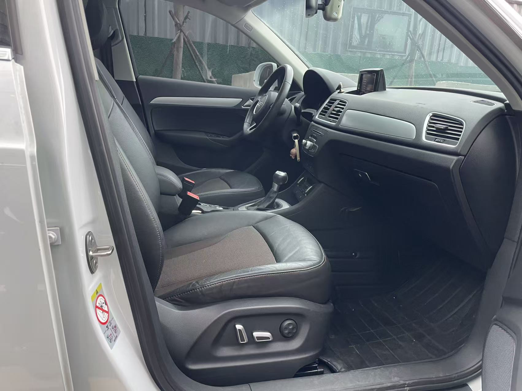 2018 #10 2018 car image #10