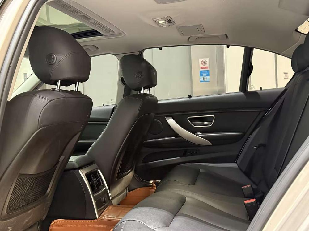 BMW 3 Series 2015 #11 BMW 3 Series 2015 car image #11