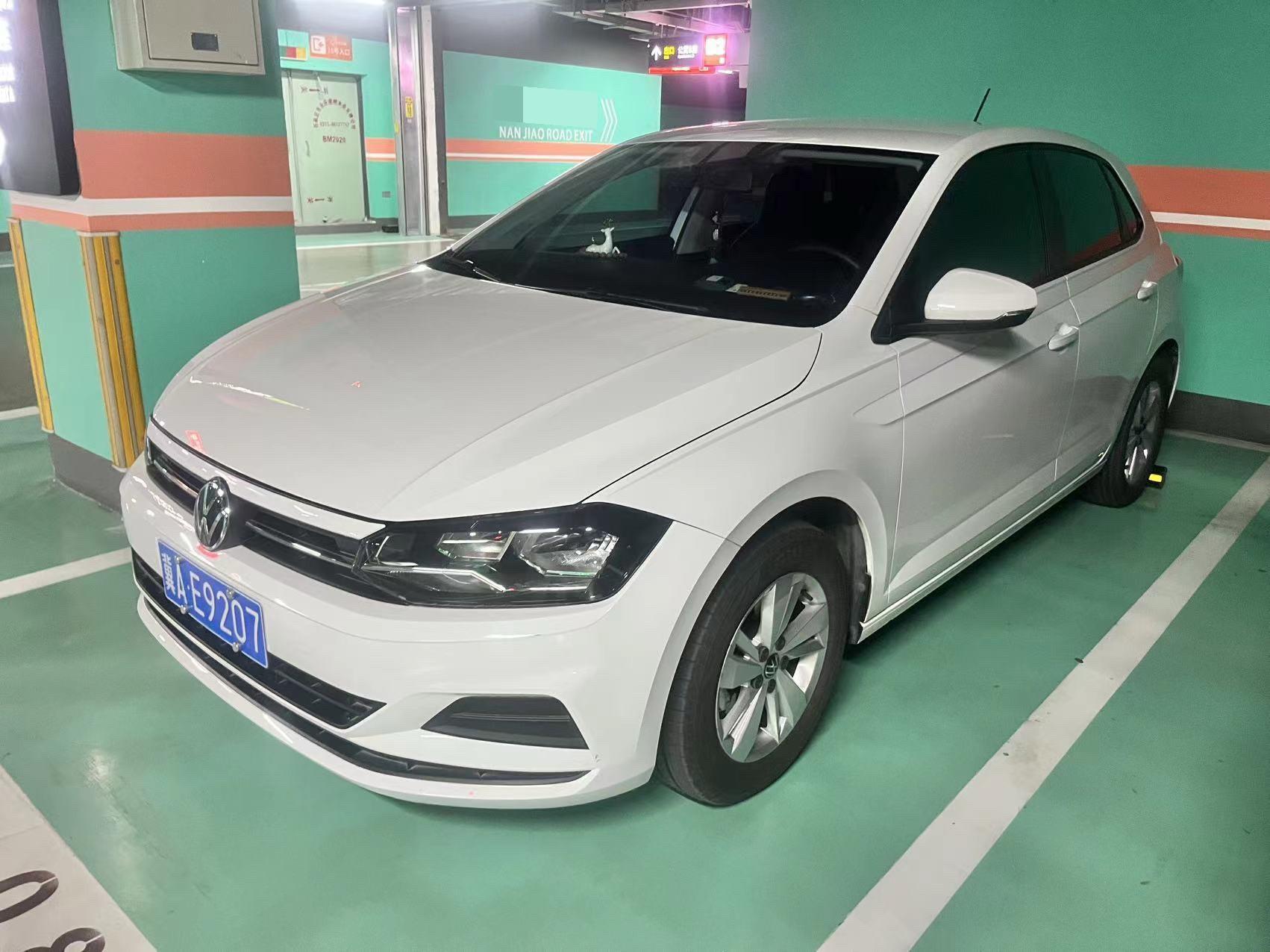 Volkswagen Polo 2023 car image 