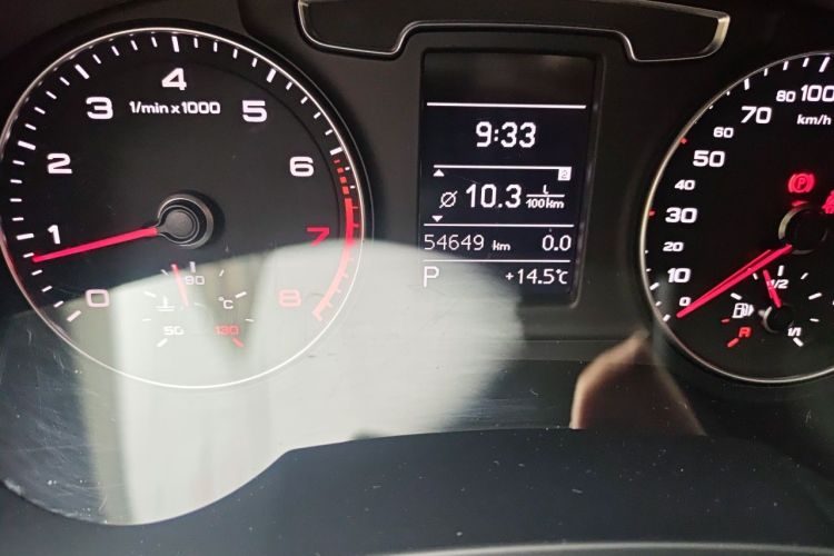 Audi Q3 2016 #8 Audi Q3 2016 car image #8