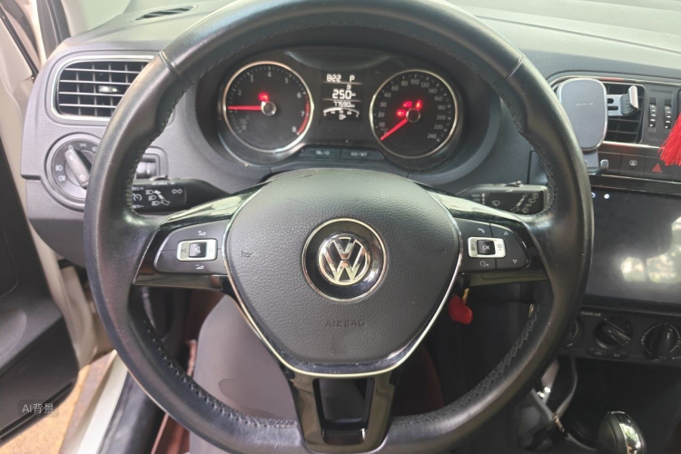 Volkswagen Polo 2016 #12 Volkswagen Polo 2016 car image #12