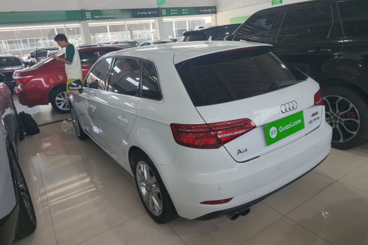 Audi A3 2019 #5 Audi A3 2019 car image #5