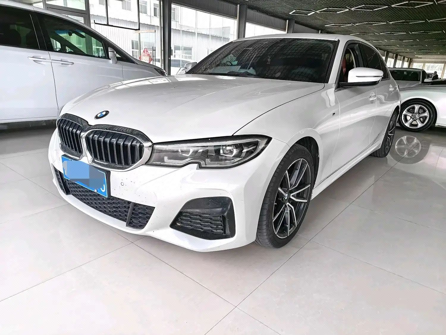 BMW 3 Series 2022 BMW 3 Series 2022 car image