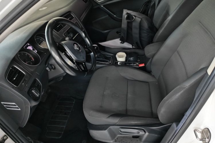 Volkswagen Golf 2016 car image #15