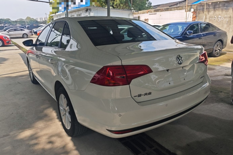 Volkswagen Bora 2021 car image #5