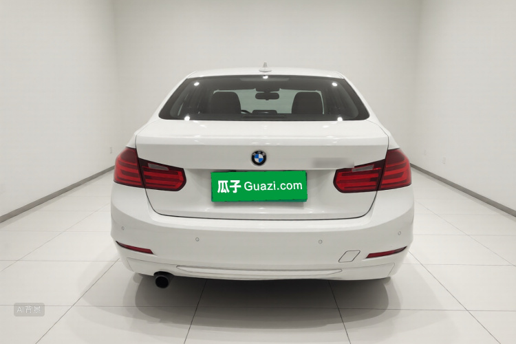 BMW 3 Series 2014 car image #6
