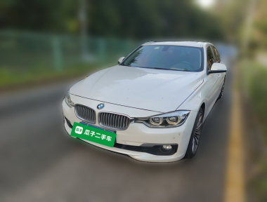BMW 3 Series 2019 immagine di auto 