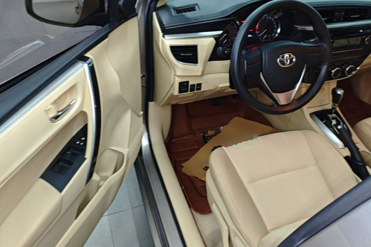 Toyota Corolla 2015 #16 Toyota Corolla 2015 car image #16