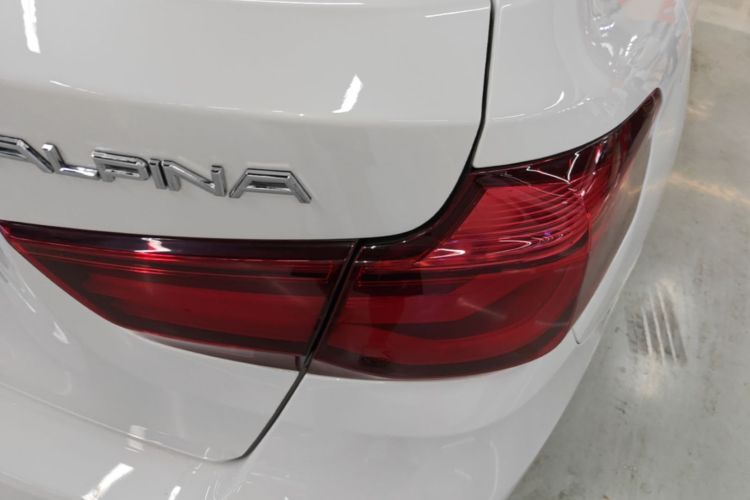 BMW 3 Series GT 2020 #8 BMW 3 Series GT 2020 car image #8