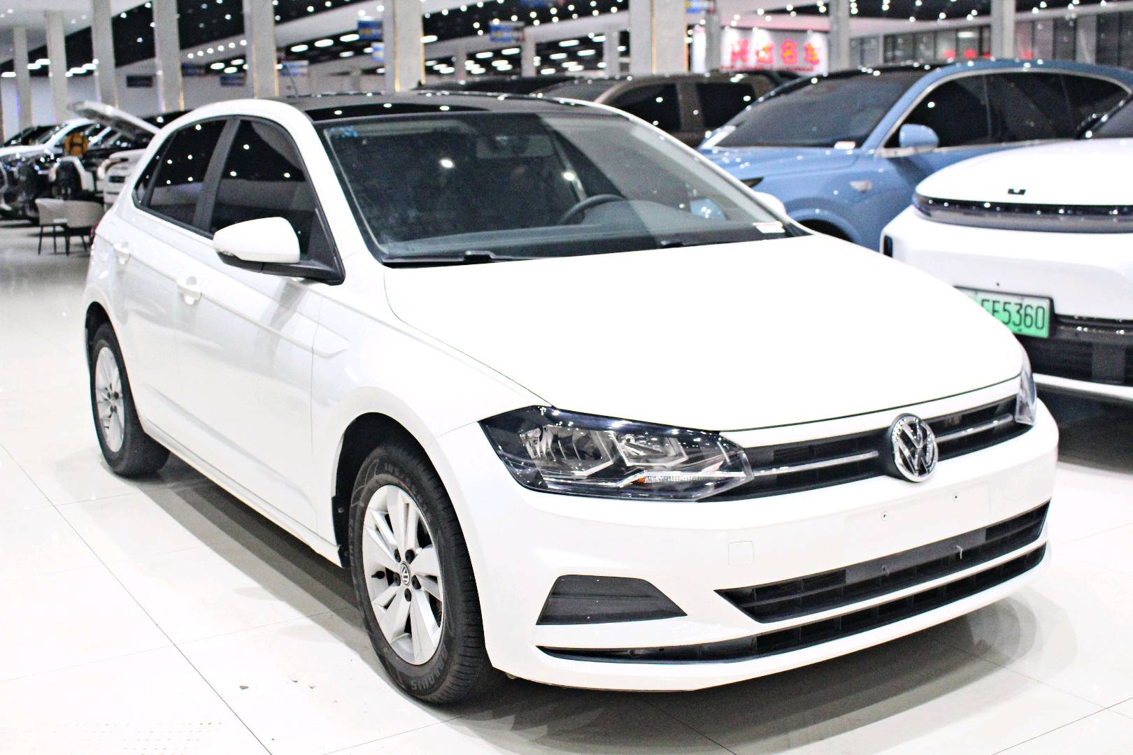 Volkswagen Polo 2020 car image #4