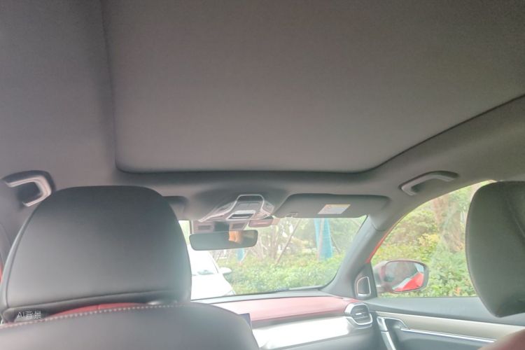 GEELY Coolray 2019 #20 GEELY Coolray 2019 car image #20
