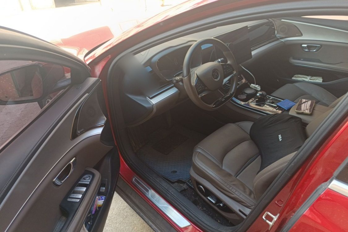 BYD Han 2022 car image #23