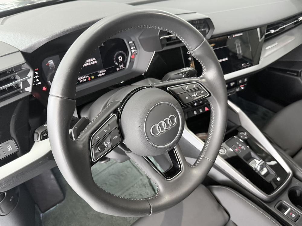 Audi A3 2022 immagine di auto #9