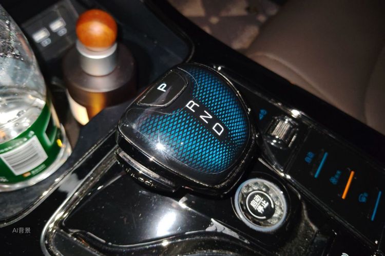 BYD Han 2022 car image #16
