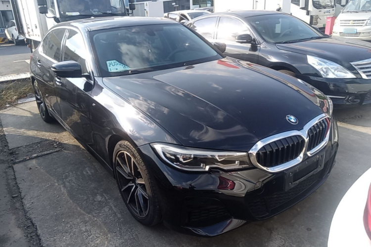 BMW 3 Series 2021 #4 BMW 3 Series 2021 صورة سيارة #4