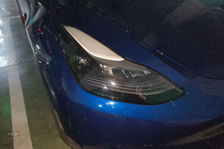 Tesla Model Y 2022 car image #8