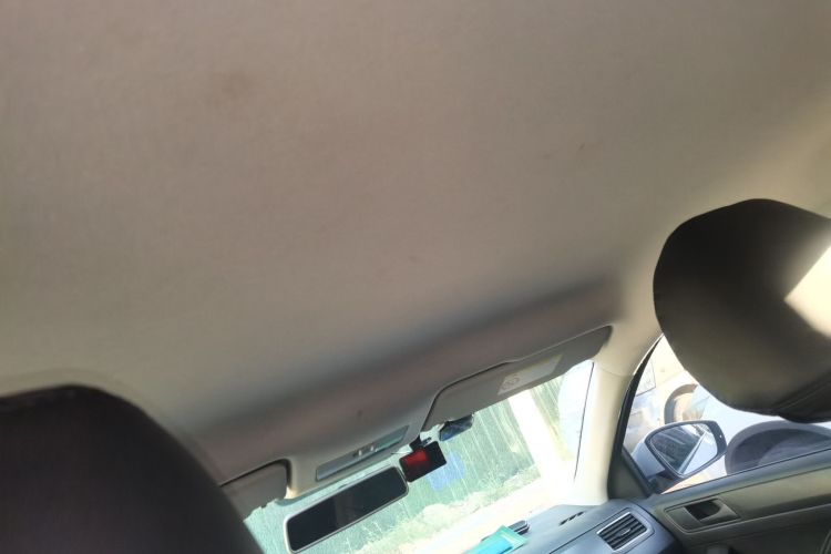 Volkswagen Santana 2017 car image #20