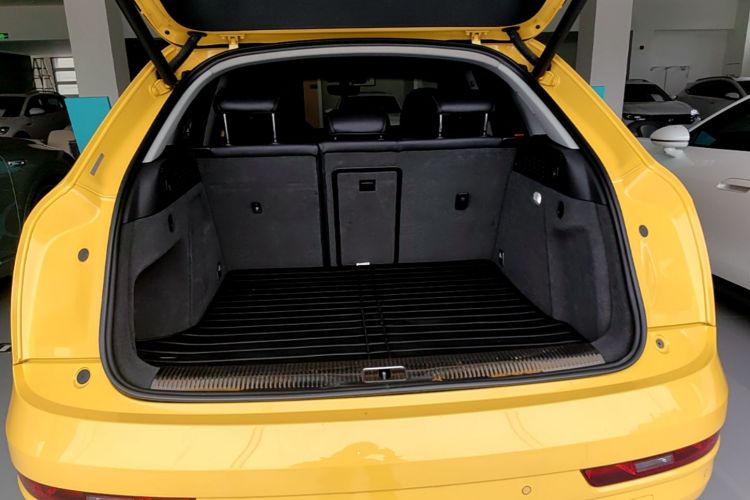 Audi Q3 2016 #19 Audi Q3 2016 car image #19