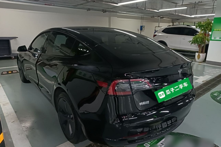 Tesla Model 3 2023 #5 Tesla Model 3 2023 car image #5