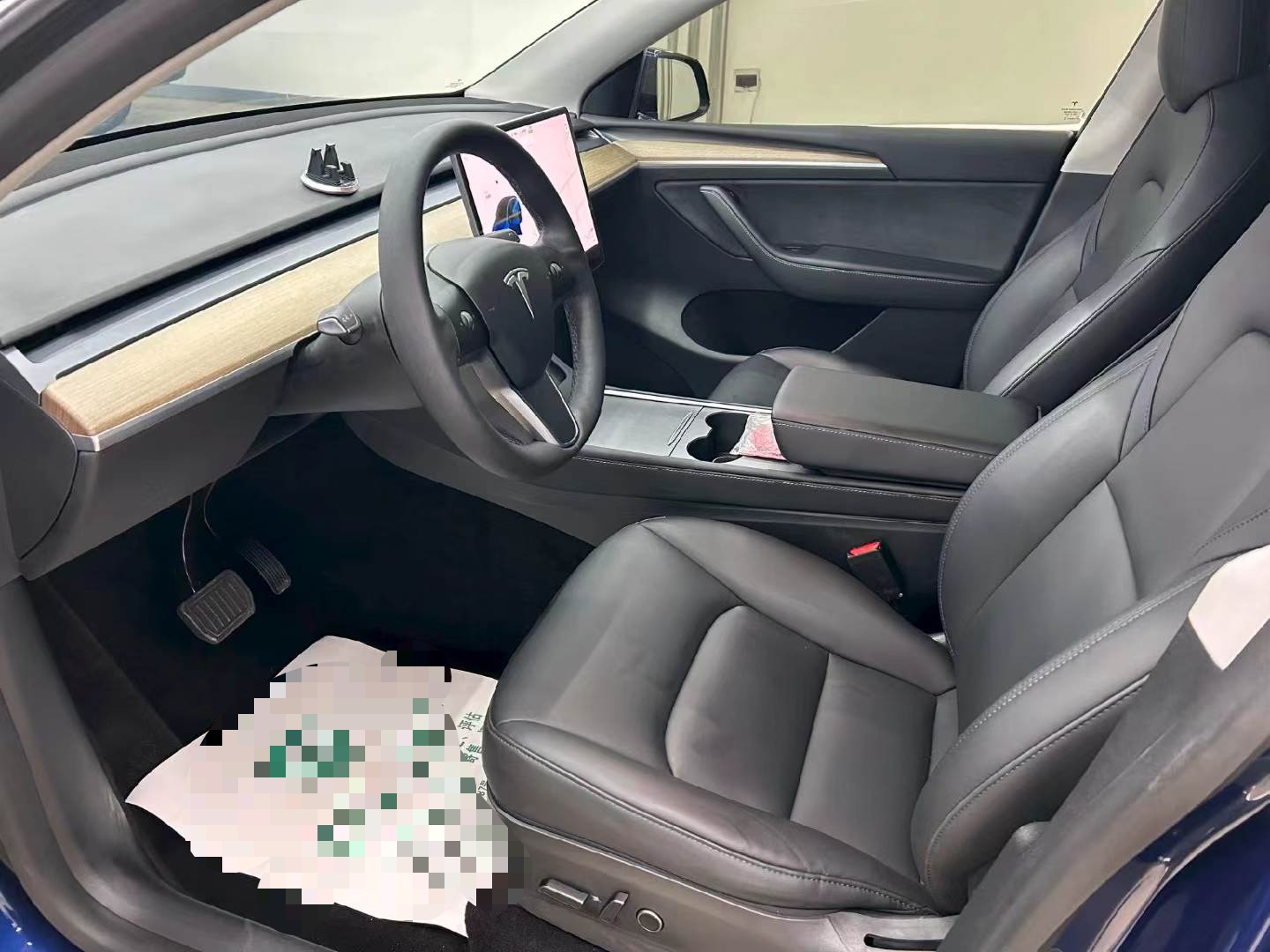 2021 car image #5