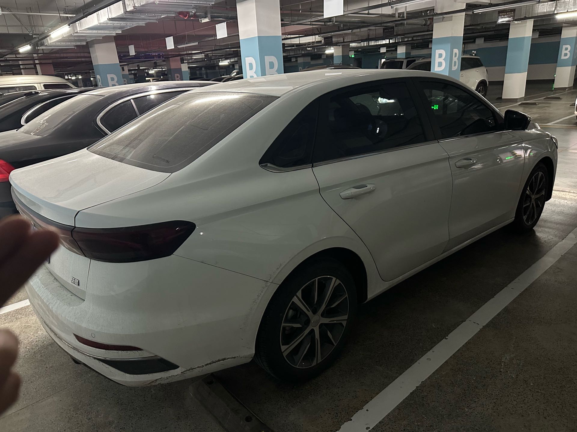 GEELY Emgrand 2024 imagem de carro #6
