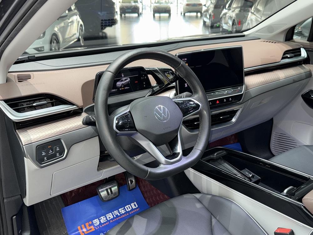 Volkswagen ID.6 X 2022 car image #18
